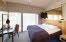 Urheberrecht: Tord-Erik Andresen
Hotellfoto.no
+47 988 26 280
tord@fotofoto.no
Bed and desk in room Superior